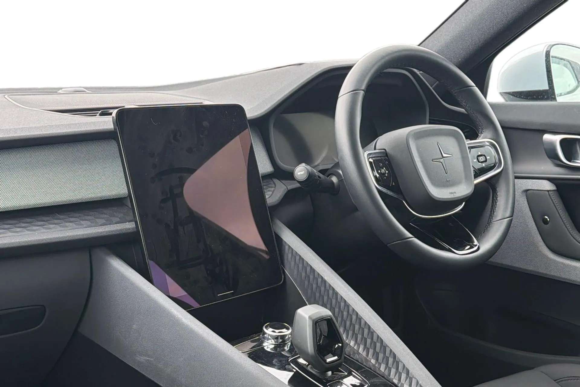 2024 POLESTAR 2 2024 POLESTAR 2