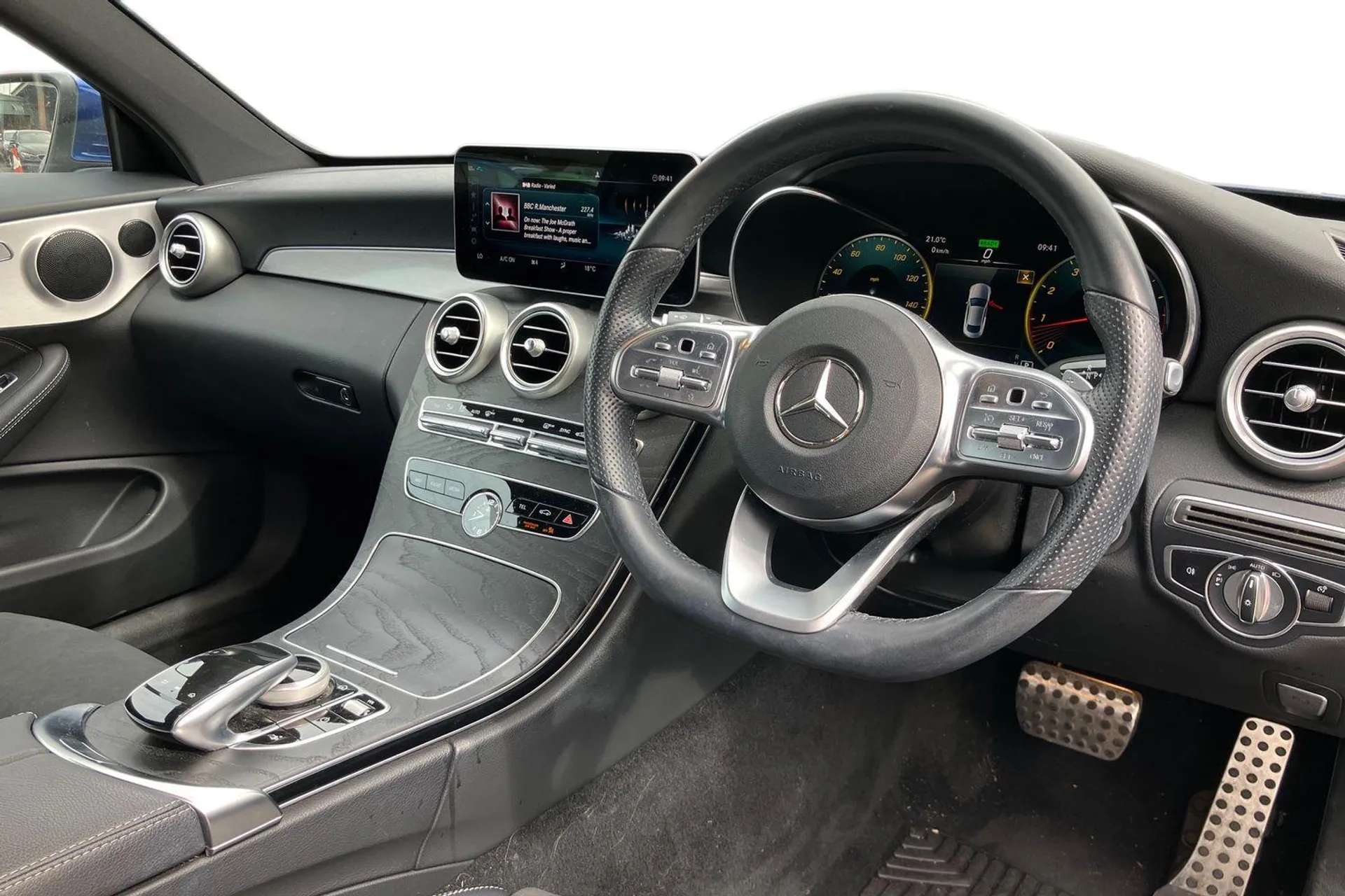 A 2020 MERCEDES-BENZ C CLASS C300 AMG Line Premium 2dr 9G-Tronic [ Reversing camera , Wireless charging , Active park assist with parktronic system , Mirror package , Seat comfort A 2020 MERCEDES-BENZ C CLASS C300 AMG Line Premium 2dr 9G-Tronic [ Reversing camera , Wireless charging , Active park assist with parktronic system , Mirror package , Seat comfort