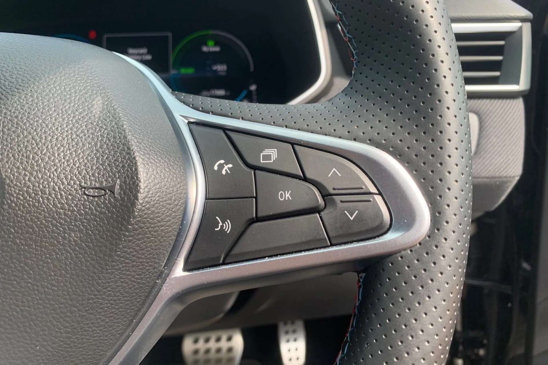2024 RENAULT CLIO 2024 RENAULT CLIO