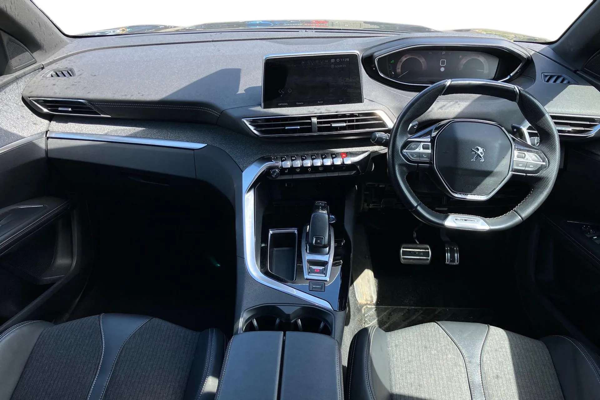 2019 PEUGEOT 5008 2019 PEUGEOT 5008