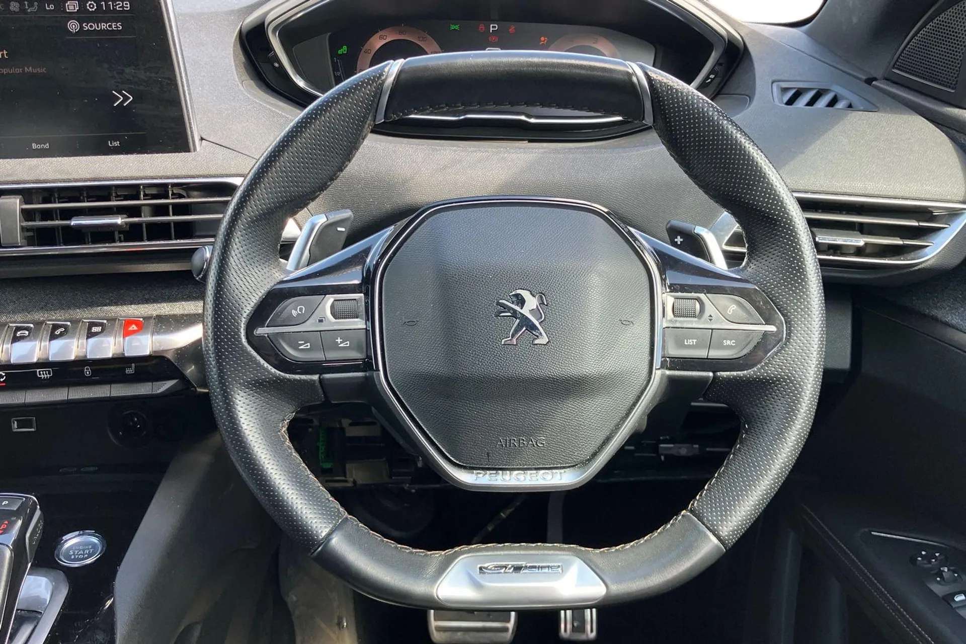 2019 PEUGEOT 5008 2019 PEUGEOT 5008