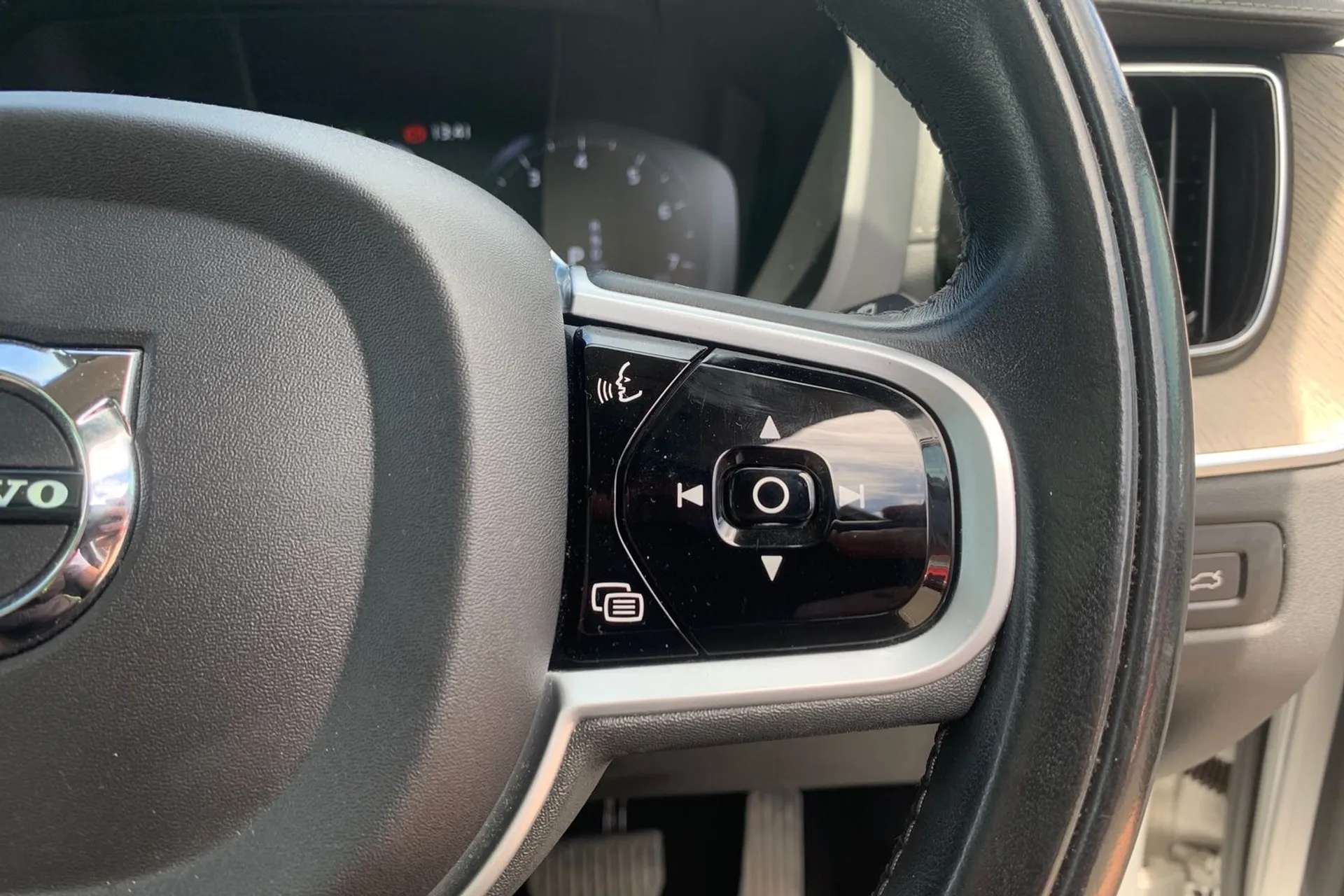 2020 VOLVO XC60 2020 VOLVO XC60