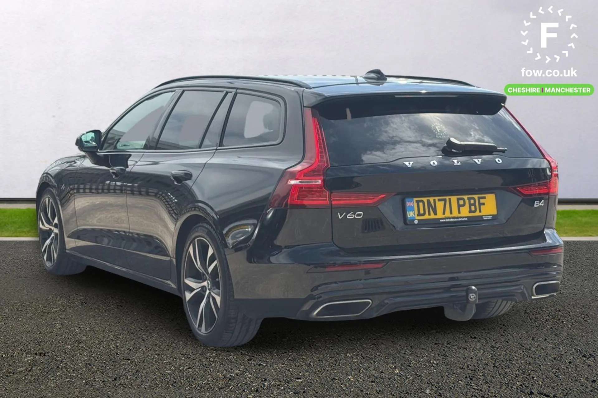 2022 VOLVO V60 2022 VOLVO V60