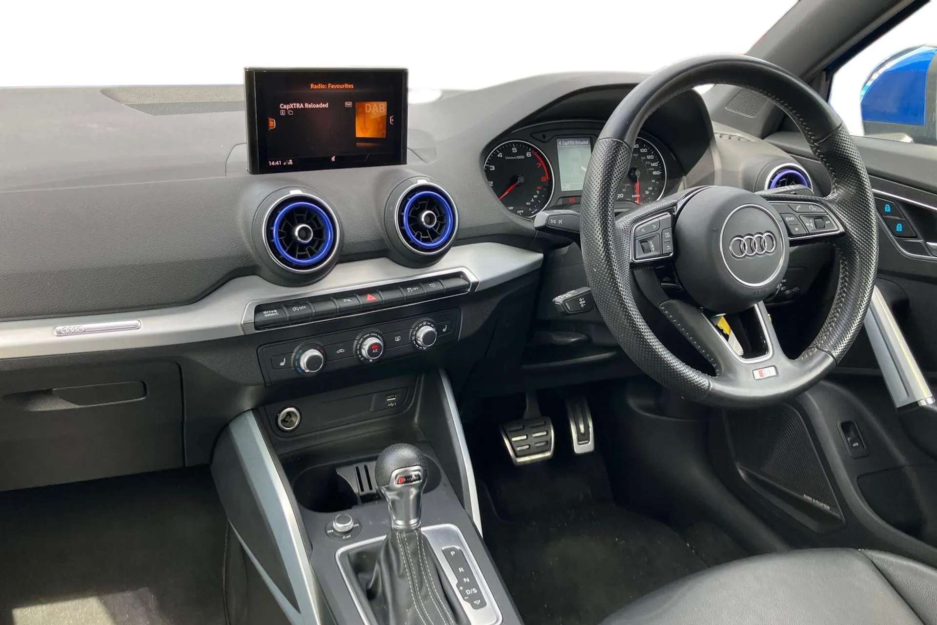 2020 AUDI Q2 2020 AUDI Q2