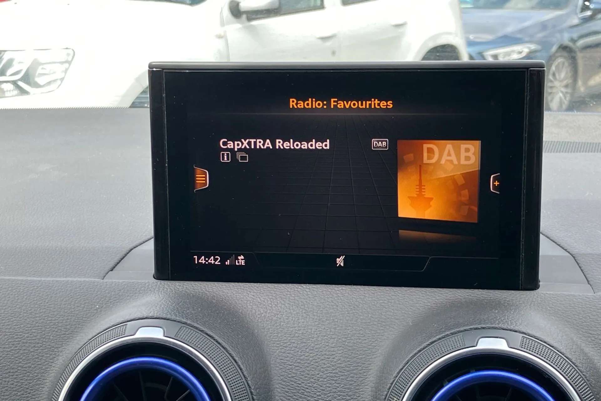 2020 AUDI Q2 2020 AUDI Q2