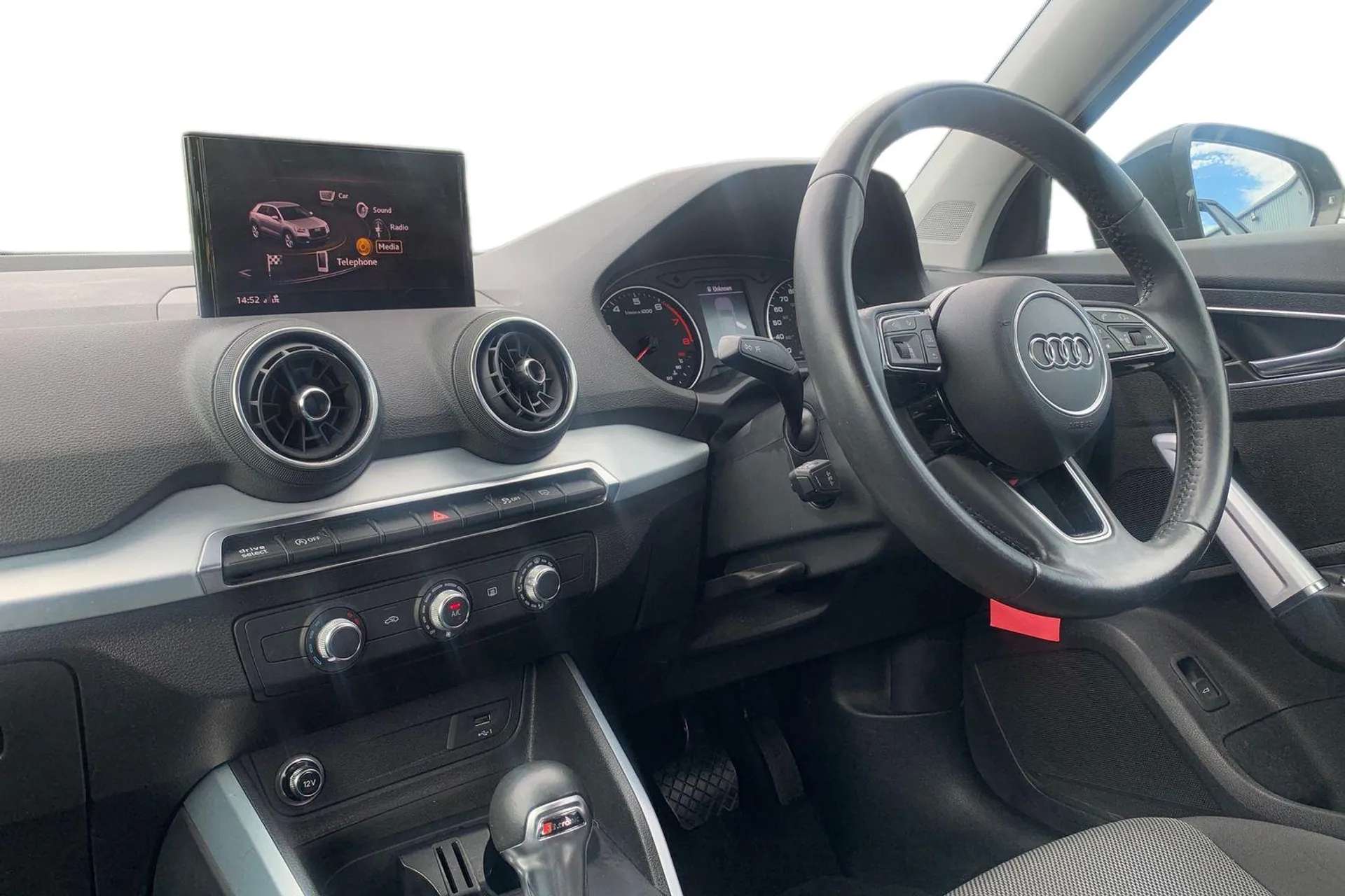 2018 AUDI Q2 2018 AUDI Q2