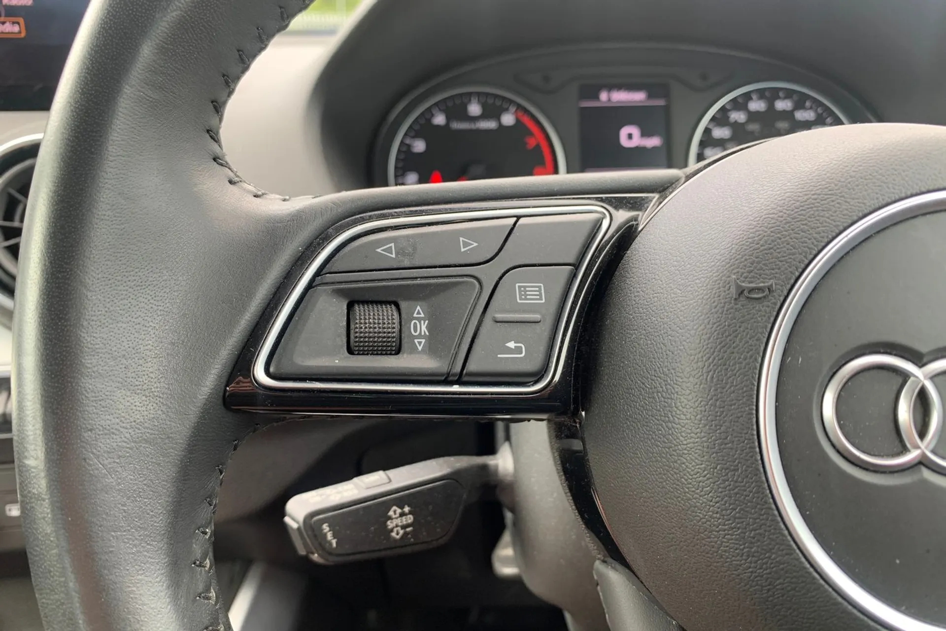 2018 AUDI Q2 2018 AUDI Q2