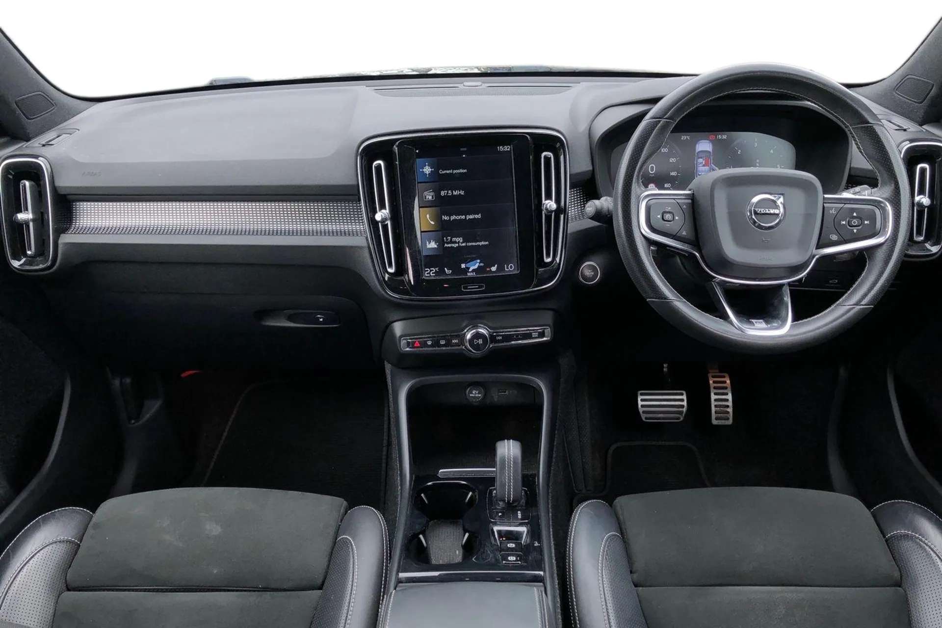 2019 VOLVO XC40 2019 VOLVO XC40