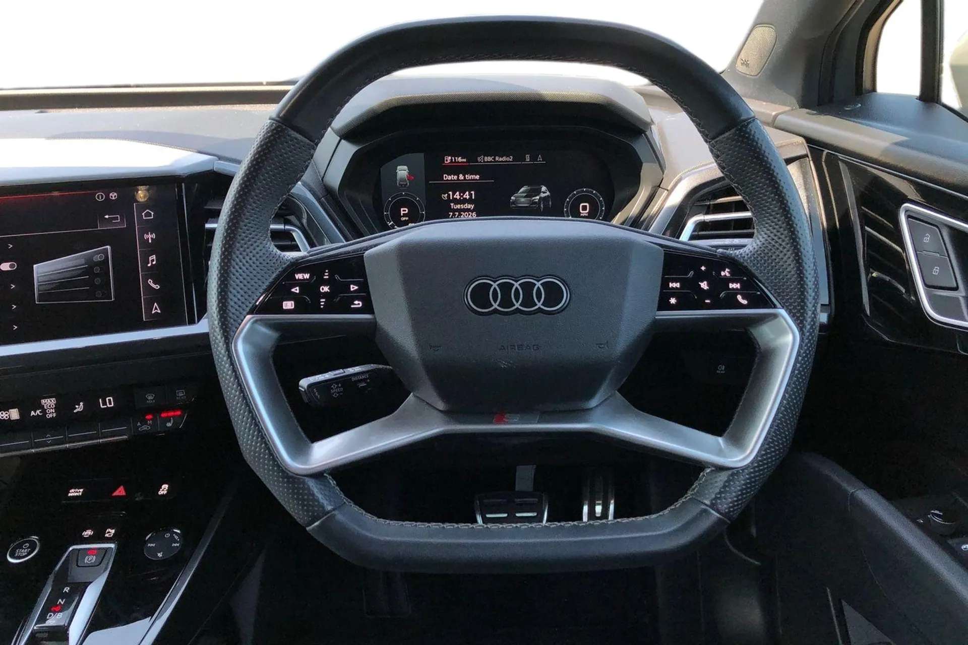2023 AUDI Q4 2023 AUDI Q4