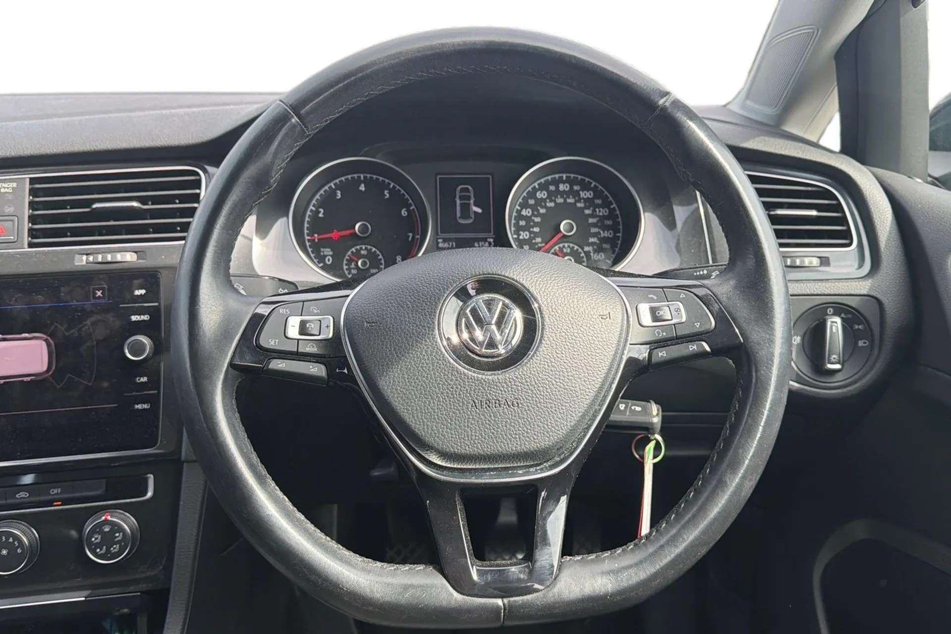 2018 VOLKSWAGEN GOLF 2018 VOLKSWAGEN GOLF