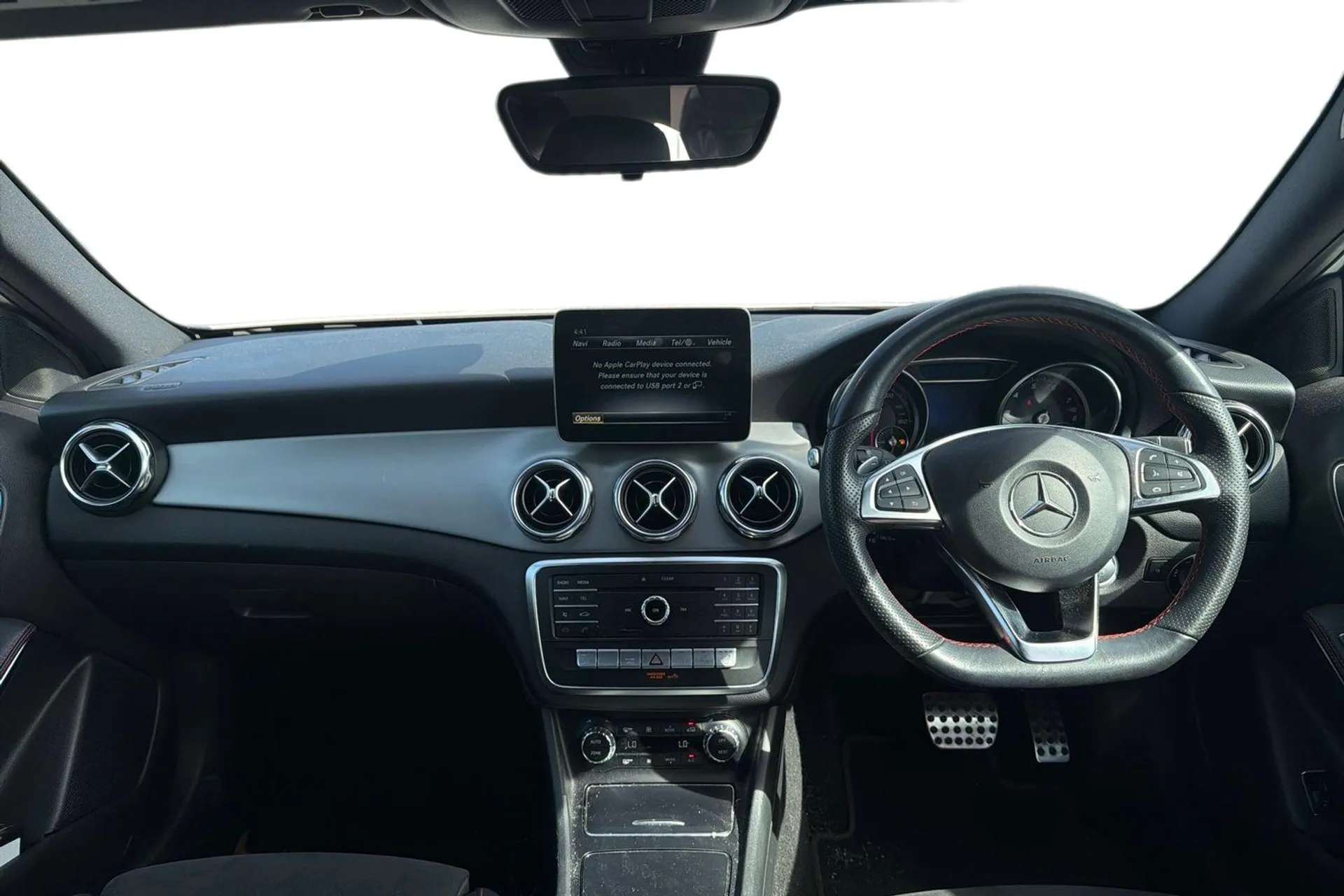 A 2019 MERCEDES-BENZ GLA GLA 180 AMG Line Edition 5dr Auto [Parking pilot with front and rear parking sensor and steering assist, Comfort seat pack - GLA Class, LED high perfo A 2019 MERCEDES-BENZ GLA GLA 180 AMG Line Edition 5dr Auto [Parking pilot with front and rear parking sensor and steering assist, Comfort seat pack - GLA Class, LED high perfo