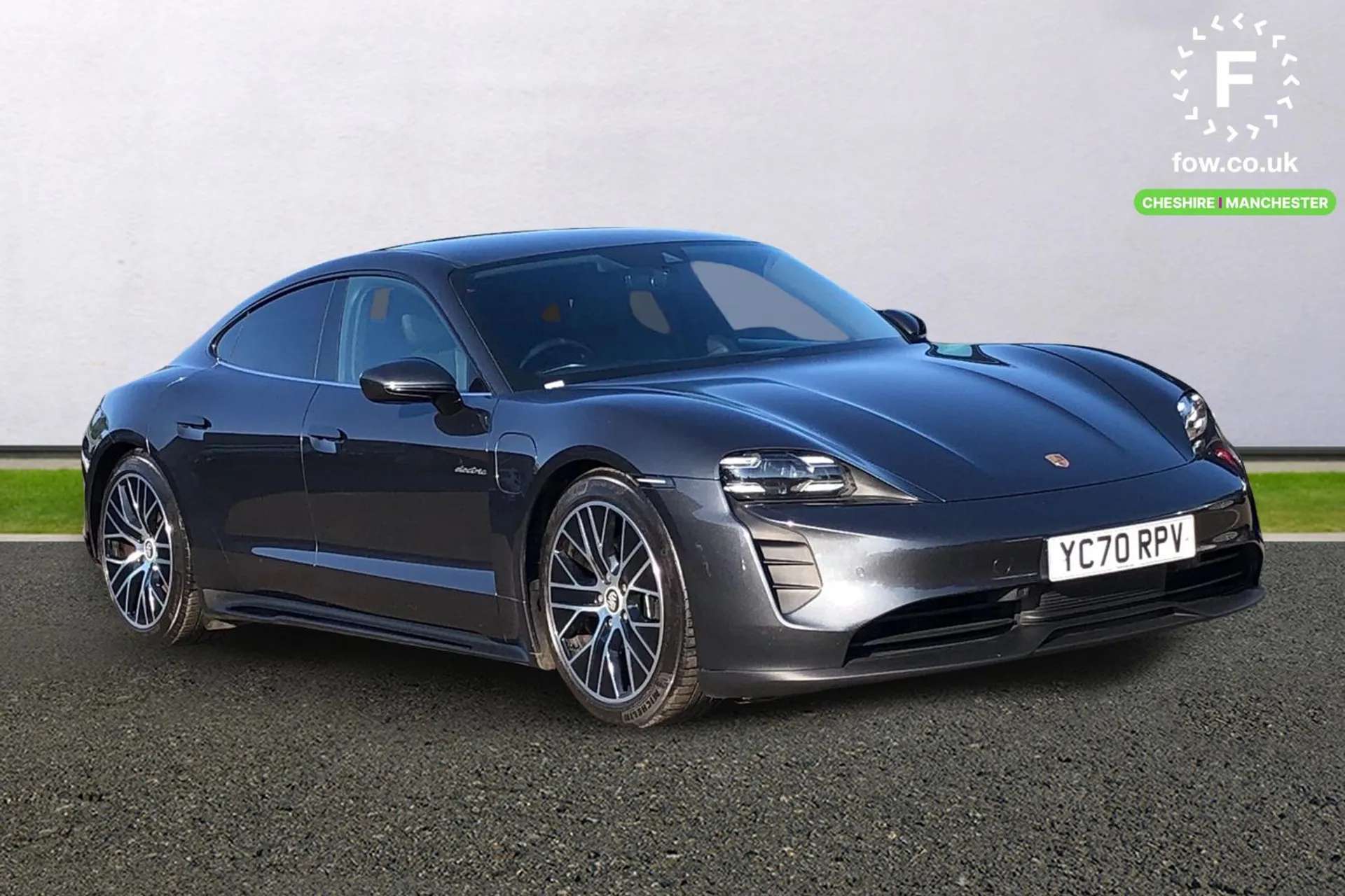 2020 PORSCHE TAYCAN 2020 PORSCHE TAYCAN