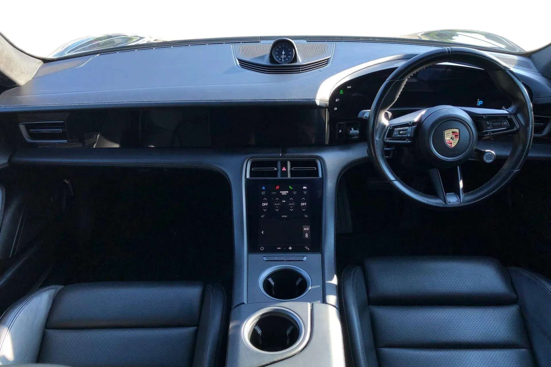 2020 PORSCHE TAYCAN 2020 PORSCHE TAYCAN