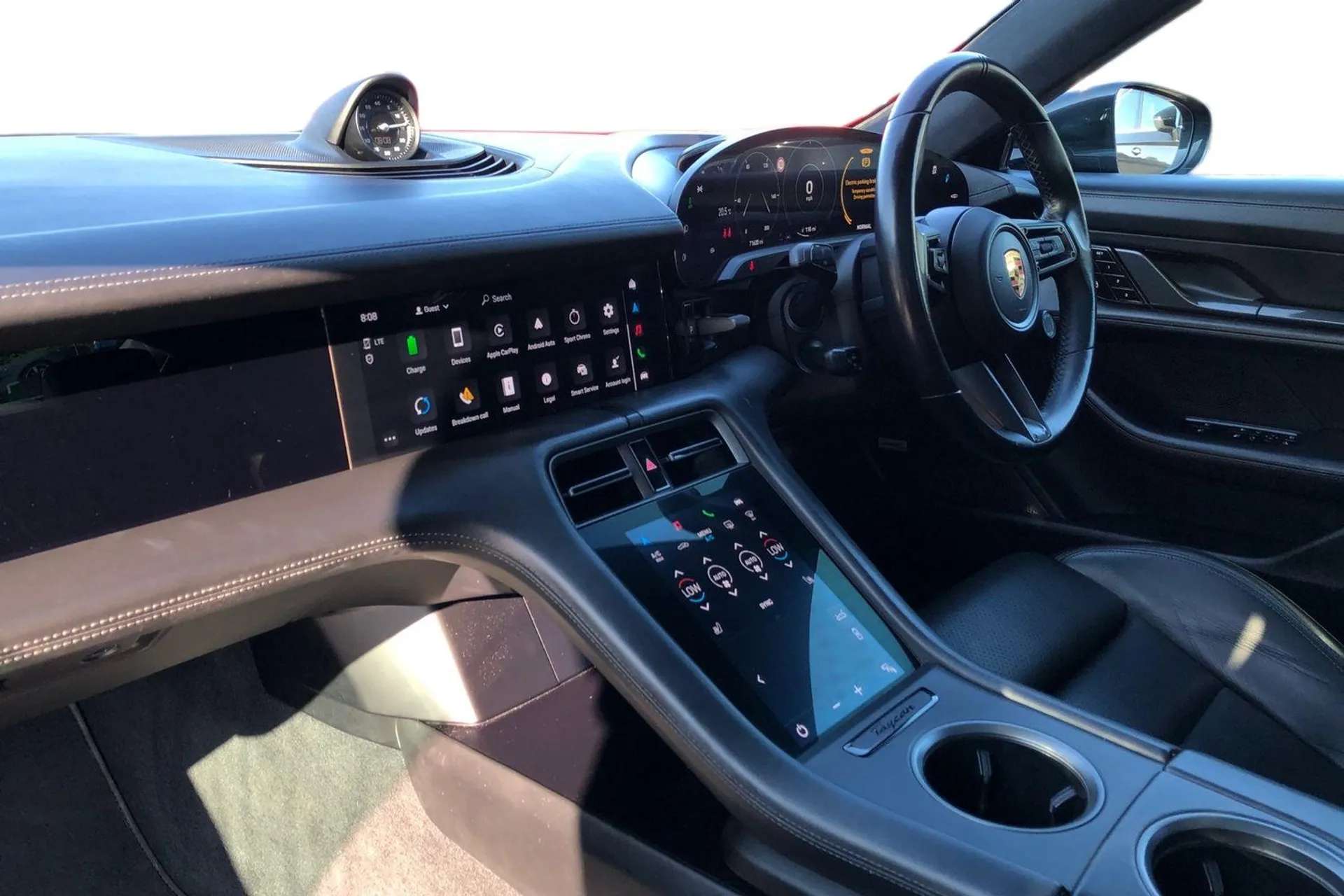 2020 PORSCHE TAYCAN 2020 PORSCHE TAYCAN