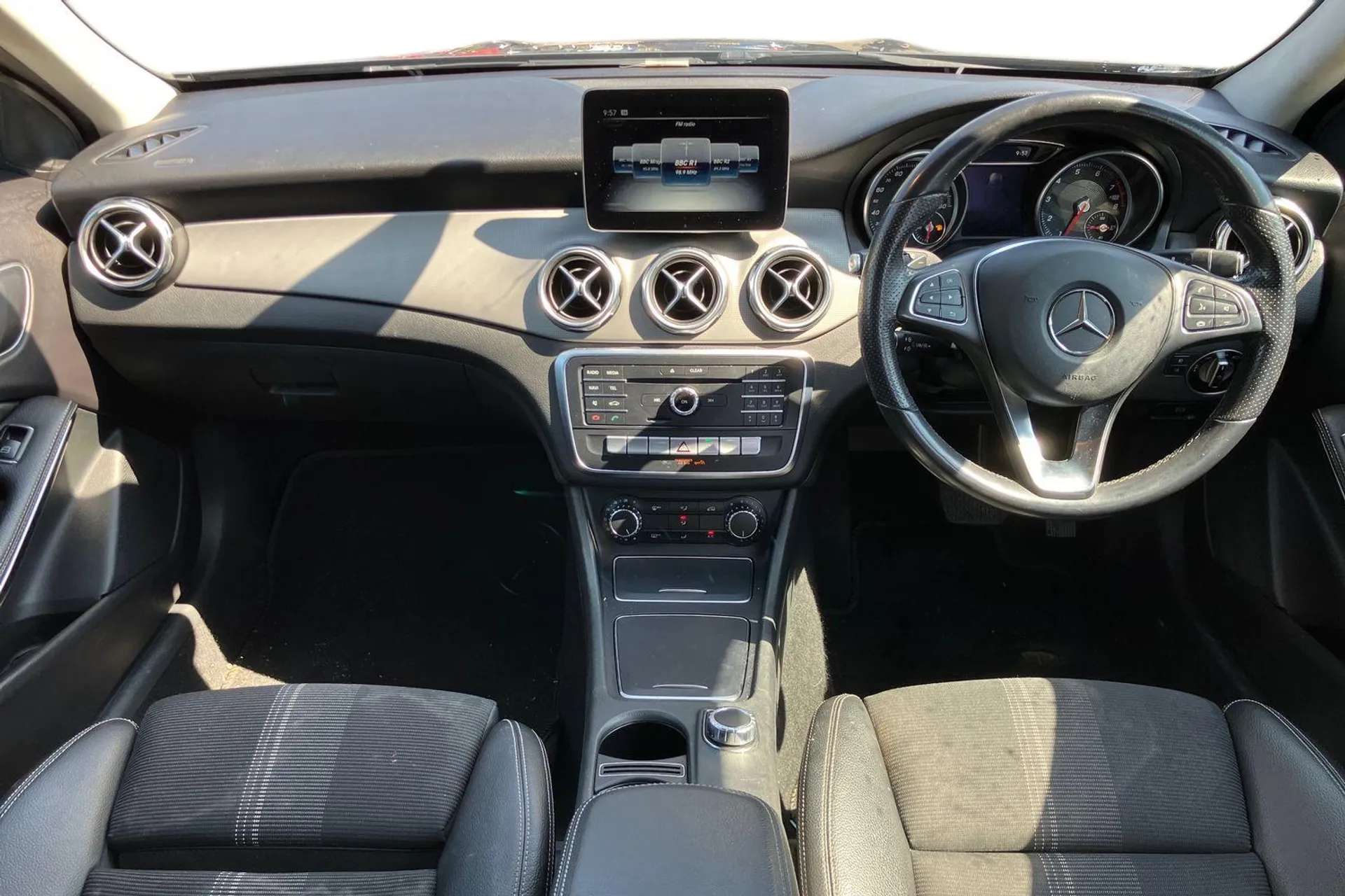 2019 MERCEDES-BENZ GLA 2019 MERCEDES-BENZ GLA