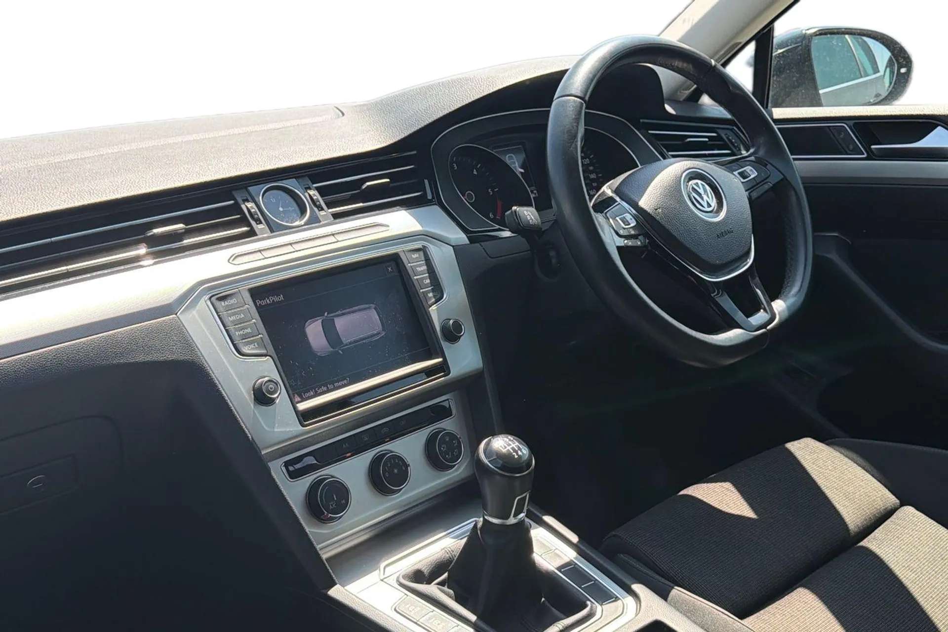 2018 VOLKSWAGEN PASSAT 2018 VOLKSWAGEN PASSAT