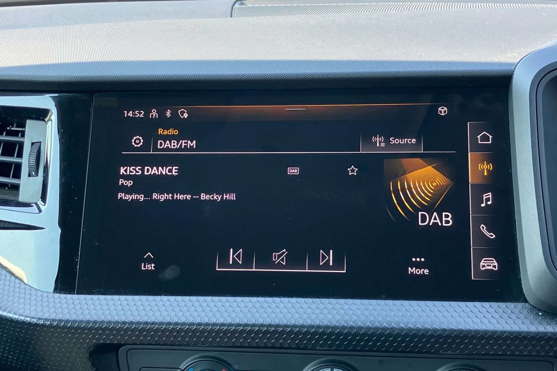 2023 AUDI A1 2023 AUDI A1