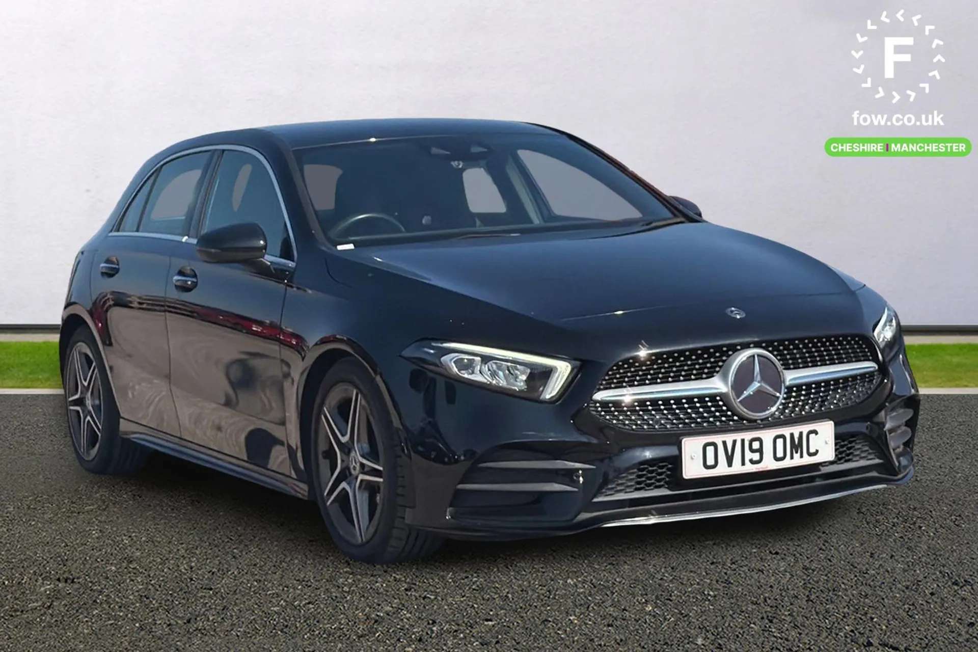 A 2019 MERCEDES-BENZ A CLASS A220 AMG Line Premium 5dr Auto [Active park assist with parktronic system including front and rear parking sensors, 10.25" media display, AMG front, r A 2019 MERCEDES-BENZ A CLASS A220 AMG Line Premium 5dr Auto [Active park assist with parktronic system including front and rear parking sensors, 10.25" media display, AMG front, r
