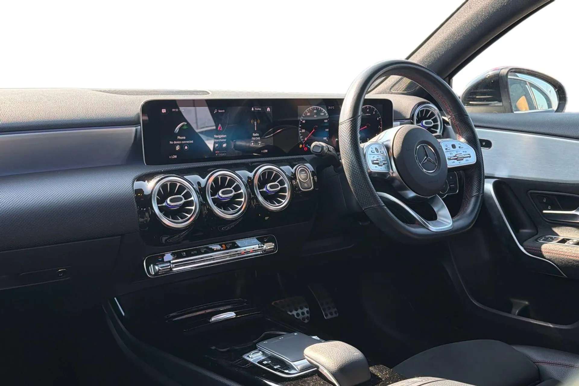 A 2019 MERCEDES-BENZ A CLASS A220 AMG Line Premium 5dr Auto [Active park assist with parktronic system including front and rear parking sensors, 10.25" media display, AMG front, r A 2019 MERCEDES-BENZ A CLASS A220 AMG Line Premium 5dr Auto [Active park assist with parktronic system including front and rear parking sensors, 10.25" media display, AMG front, r