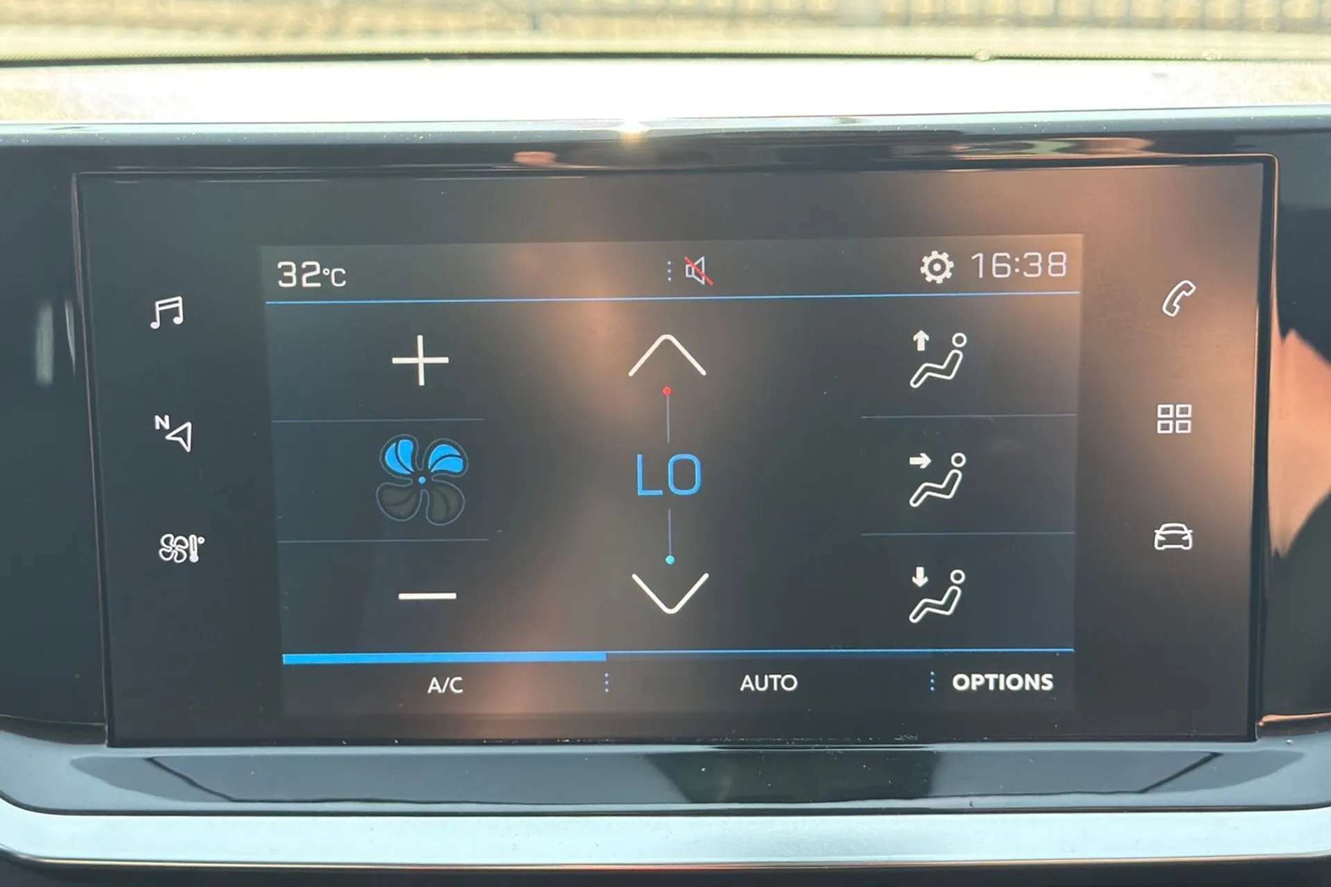 2021 PEUGEOT 2008 2021 PEUGEOT 2008