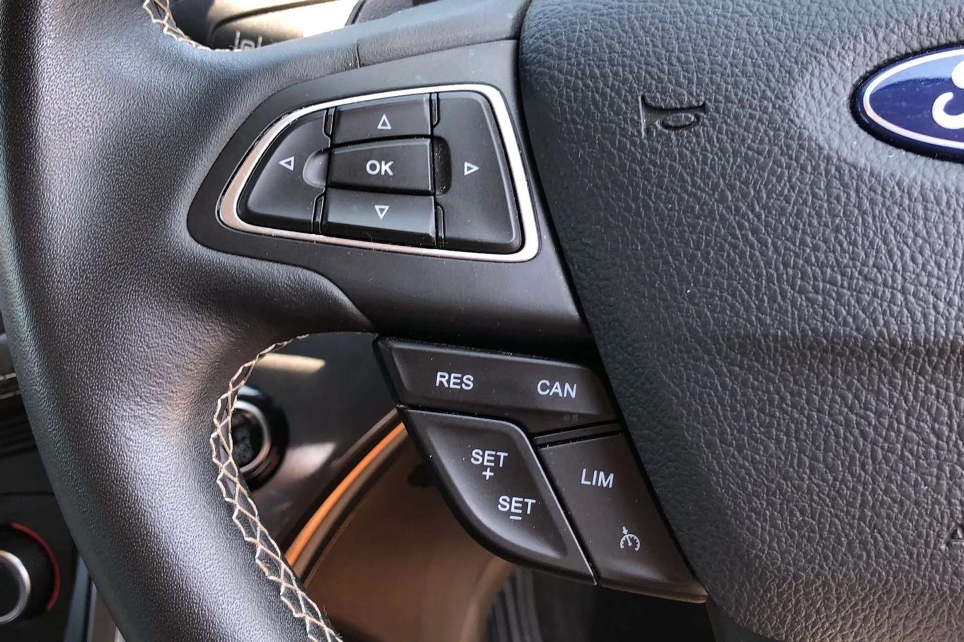 2018 FORD KUGA VIGNALE 2018 FORD KUGA VIGNALE