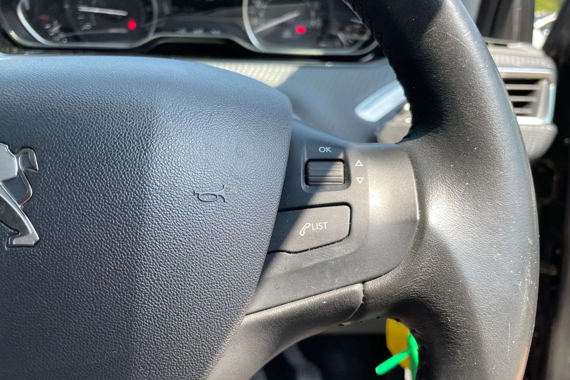 2019 PEUGEOT 208 2019 PEUGEOT 208