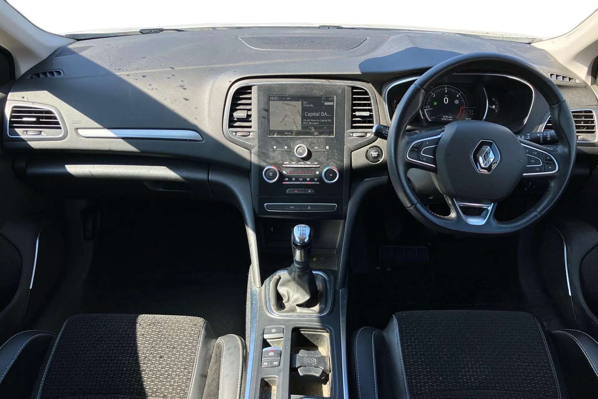 2018 RENAULT MEGANE 2018 RENAULT MEGANE