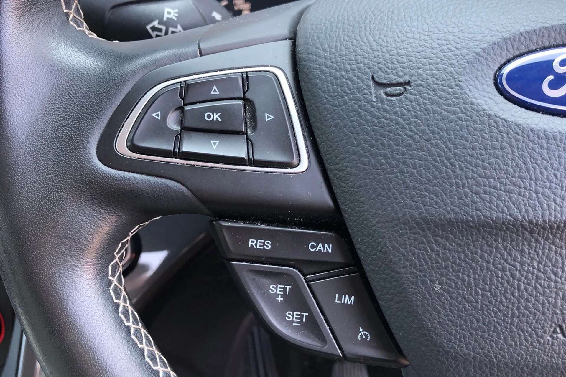 2019 FORD KUGA VIGNALE 2019 FORD KUGA VIGNALE