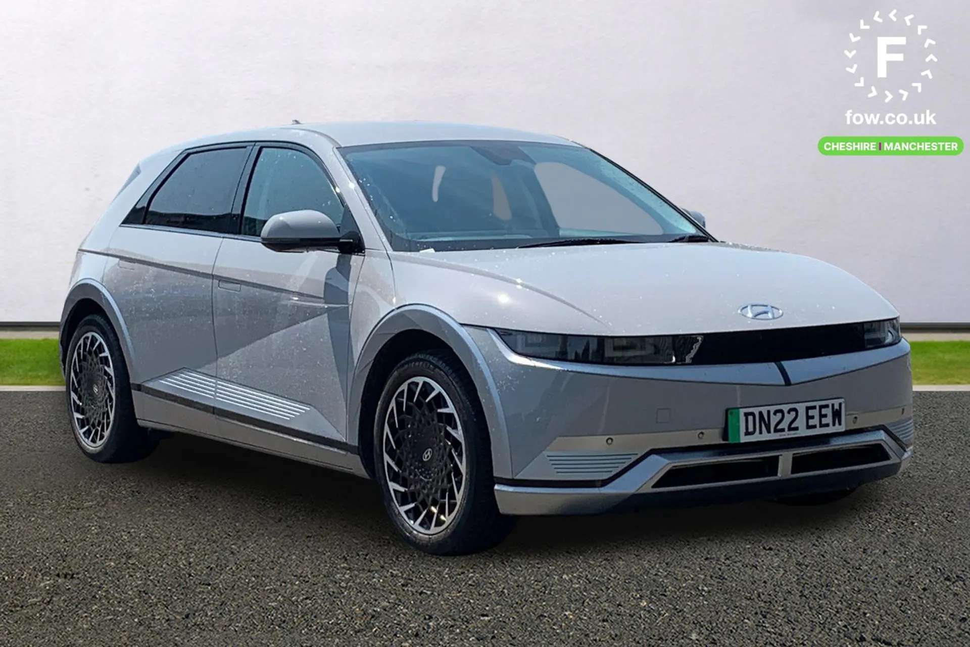 A 2022 HYUNDAI IONIQ 5 160kW Ultimate 73 kWh 5dr Auto [Blind spot collision avoidance assist, Forward Collision Avoidance Assist (FCA) - Car, Pedestrian and Cycle, Head up d A 2022 HYUNDAI IONIQ 5 160kW Ultimate 73 kWh 5dr Auto [Blind spot collision avoidance assist, Forward Collision Avoidance Assist (FCA) - Car, Pedestrian and Cycle, Head up d