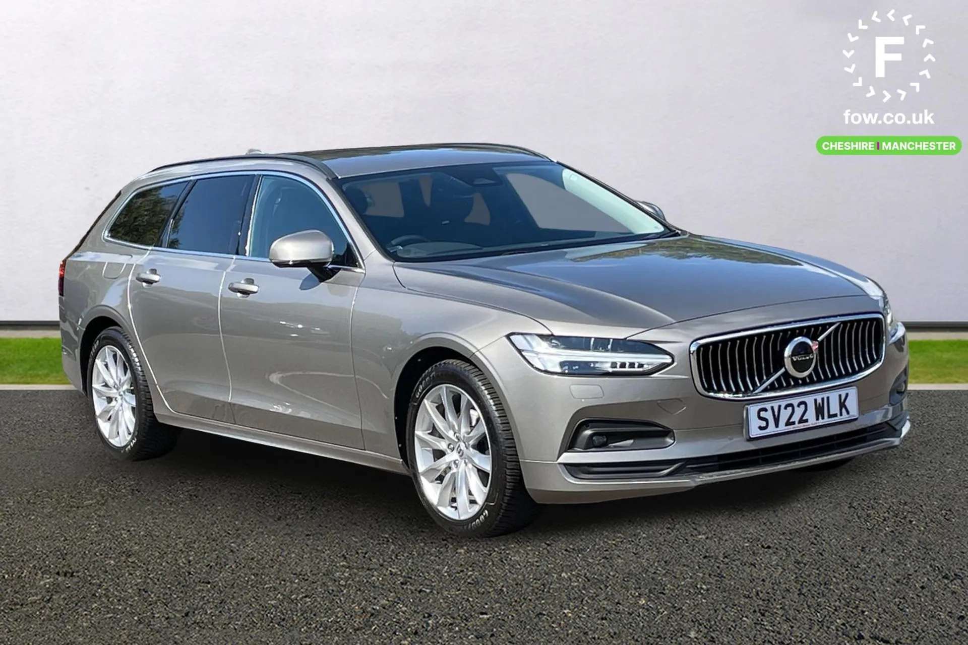 2022 VOLVO V90 2022 VOLVO V90