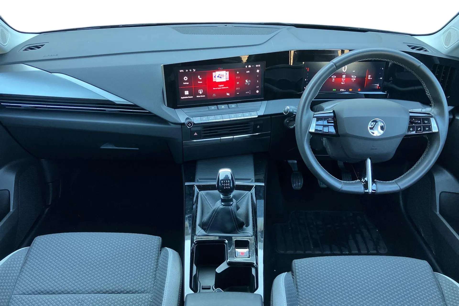 A 2023 VAUXHALL ASTRA 1.2 Turbo 130 Design 5dr [ Front camera system , Handsfree calls via steering wheel controls , 16" Silver alloy wheels , Front and rear parking distan A 2023 VAUXHALL ASTRA 1.2 Turbo 130 Design 5dr [ Front camera system , Handsfree calls via steering wheel controls , 16" Silver alloy wheels , Front and rear parking distan
