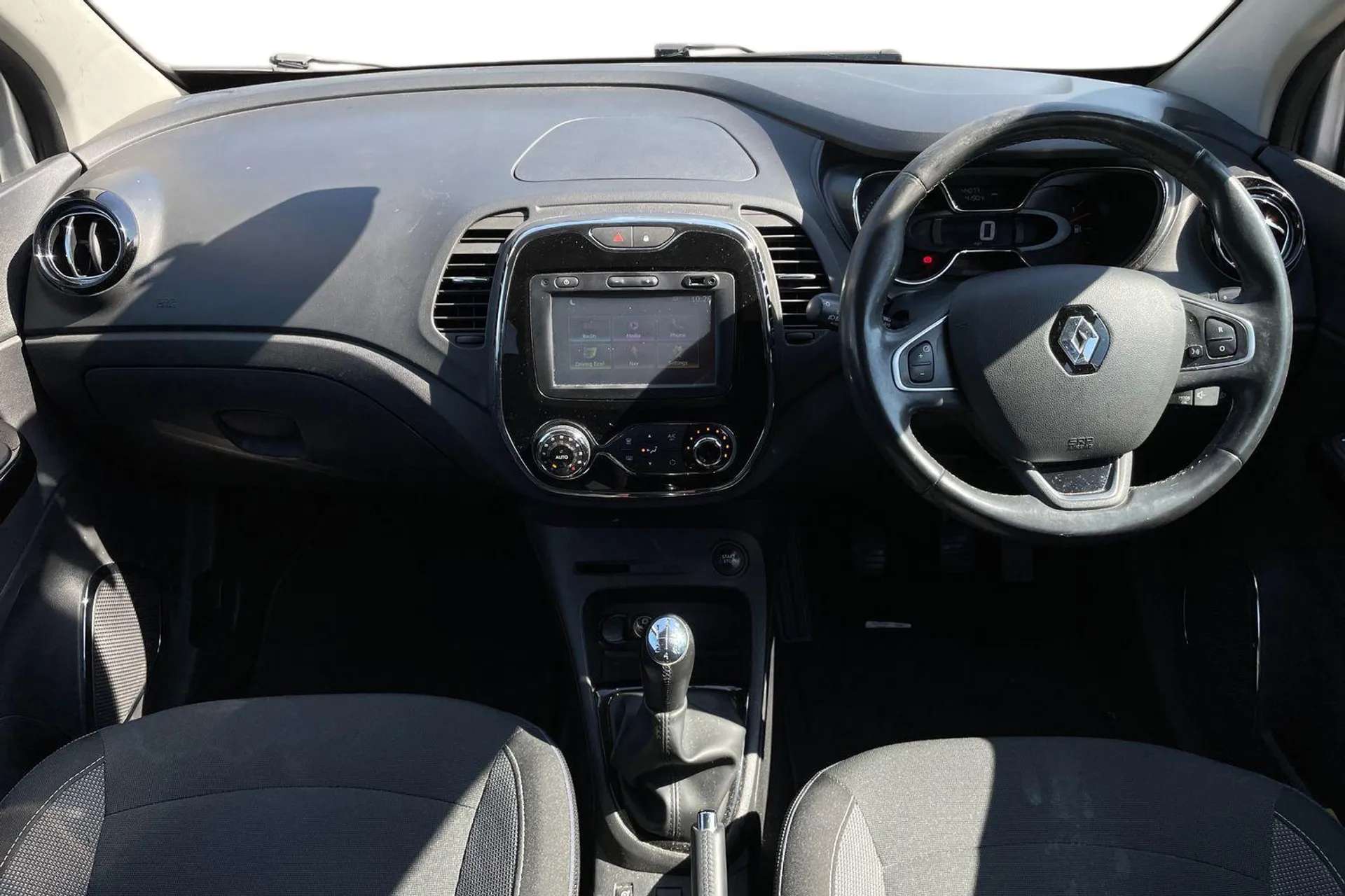 2017 RENAULT CAPTUR 2017 RENAULT CAPTUR