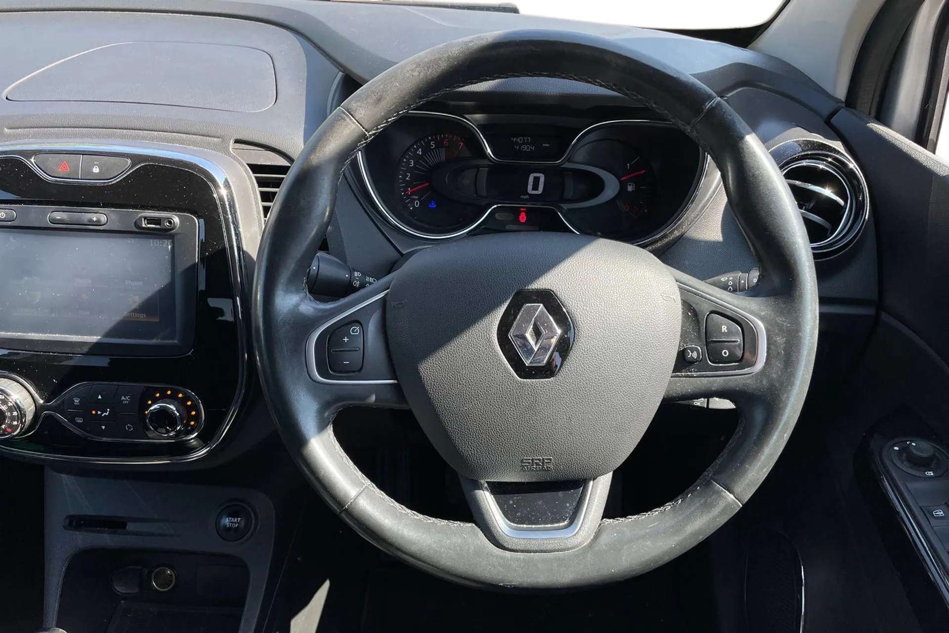 2017 RENAULT CAPTUR 2017 RENAULT CAPTUR