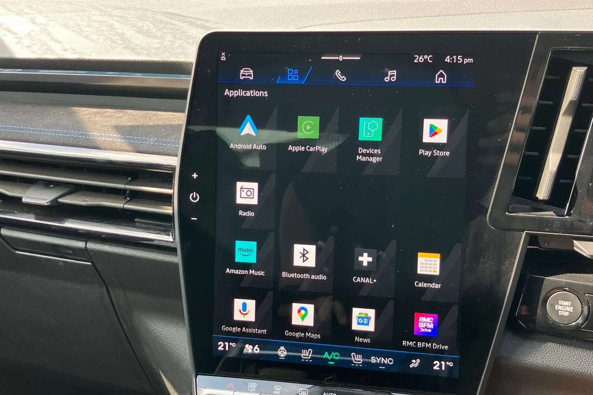2025 RENAULT AUSTRAL 2025 RENAULT AUSTRAL