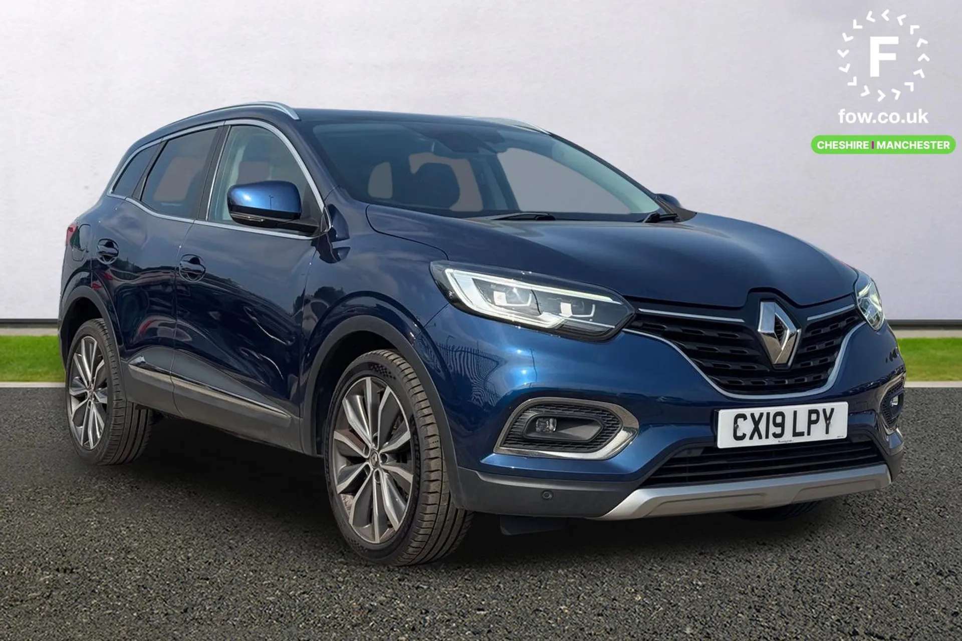 A 2019 RENAULT KADJAR 1.3 TCE S Edition 5dr EDC [ Fixed panoramic glass sunroof, Digital speedometer with 7 TFT screen, Front and rear parking sensors with rear parking cam A 2019 RENAULT KADJAR 1.3 TCE S Edition 5dr EDC [ Fixed panoramic glass sunroof, Digital speedometer with 7 TFT screen, Front and rear parking sensors with rear parking cam