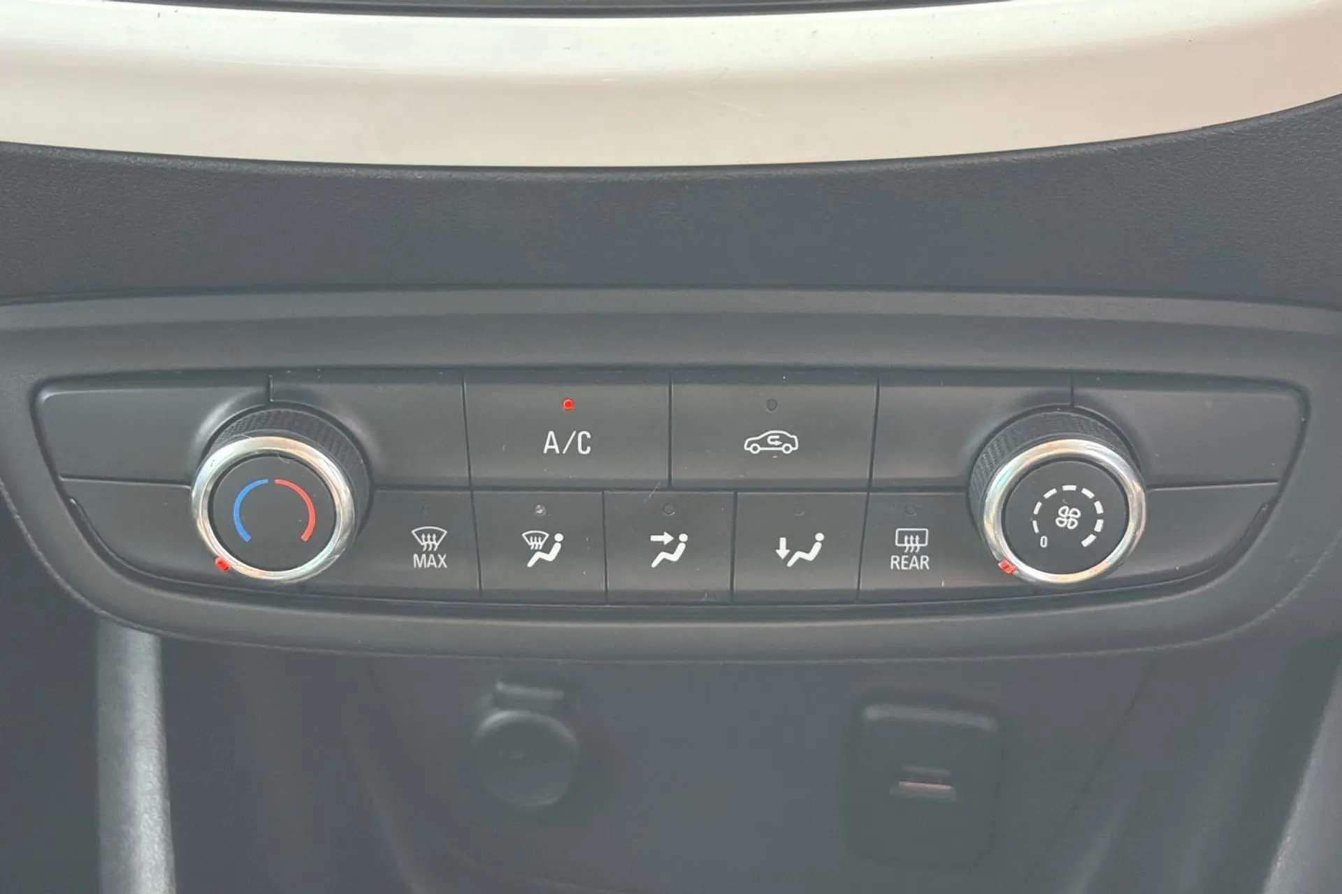 2020 VAUXHALL CROSSLAND X 2020 VAUXHALL CROSSLAND X