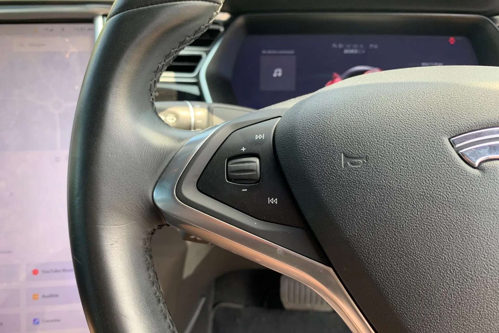 2018 TESLA MODEL S 2018 TESLA MODEL S