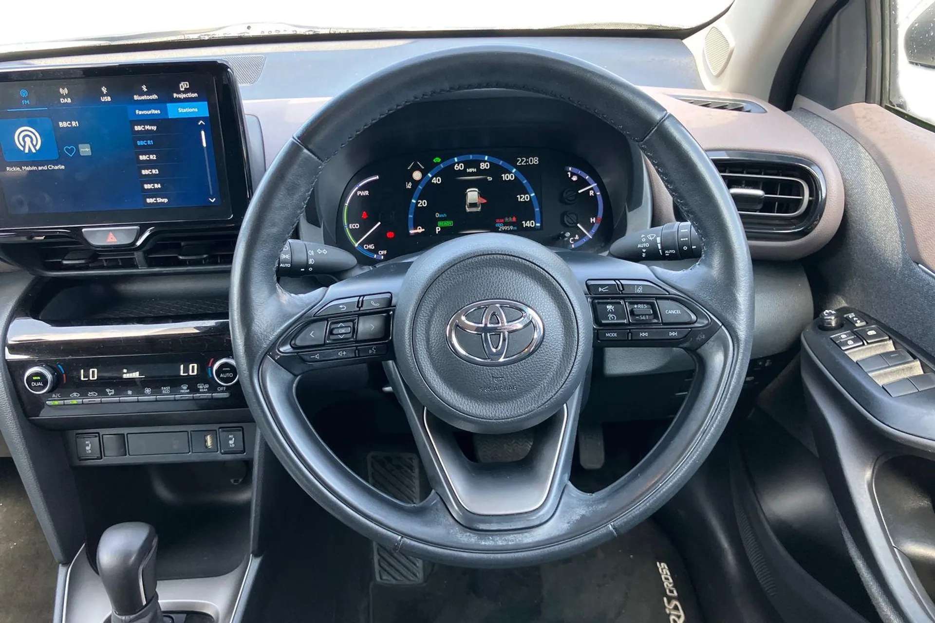 2022 TOYOTA YARIS CROSS 2022 TOYOTA YARIS CROSS