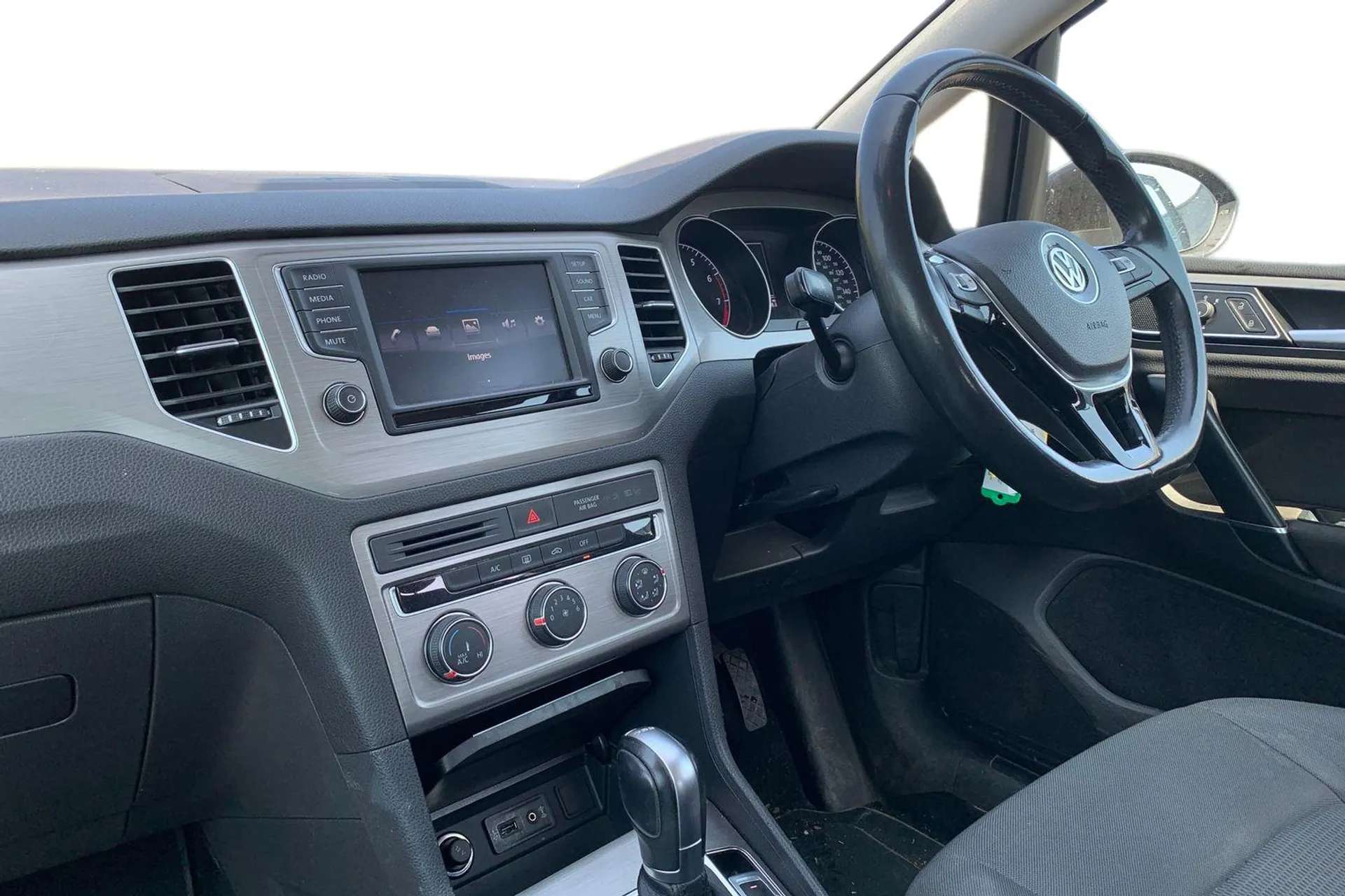 2016 VOLKSWAGEN GOLF SV 2016 VOLKSWAGEN GOLF SV