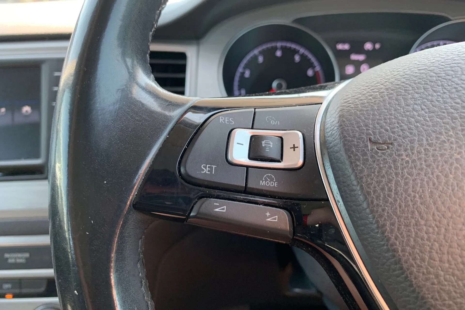 2016 VOLKSWAGEN GOLF SV 2016 VOLKSWAGEN GOLF SV