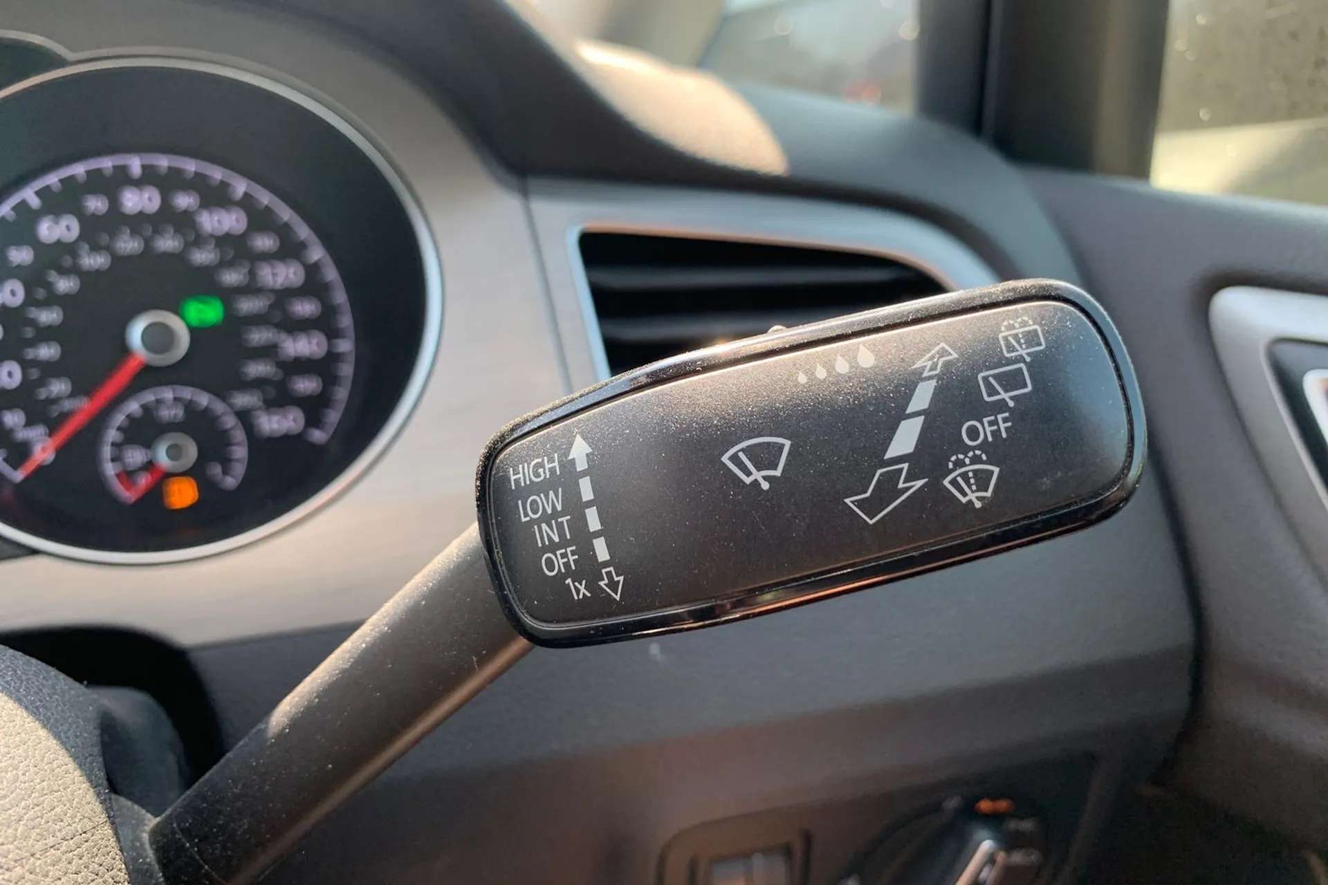 2016 VOLKSWAGEN GOLF SV 2016 VOLKSWAGEN GOLF SV
