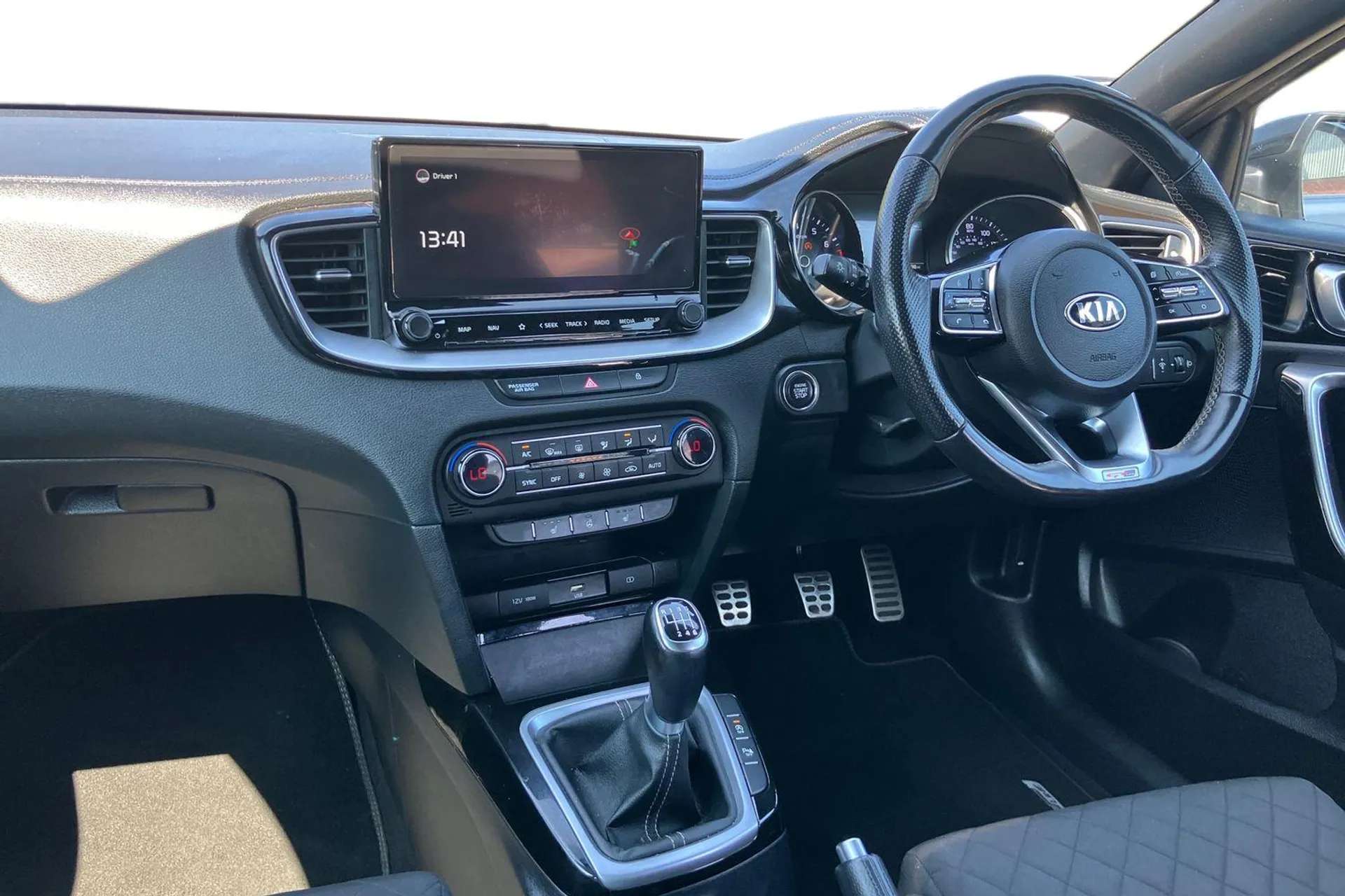 2021 KIA CEED 2021 KIA CEED