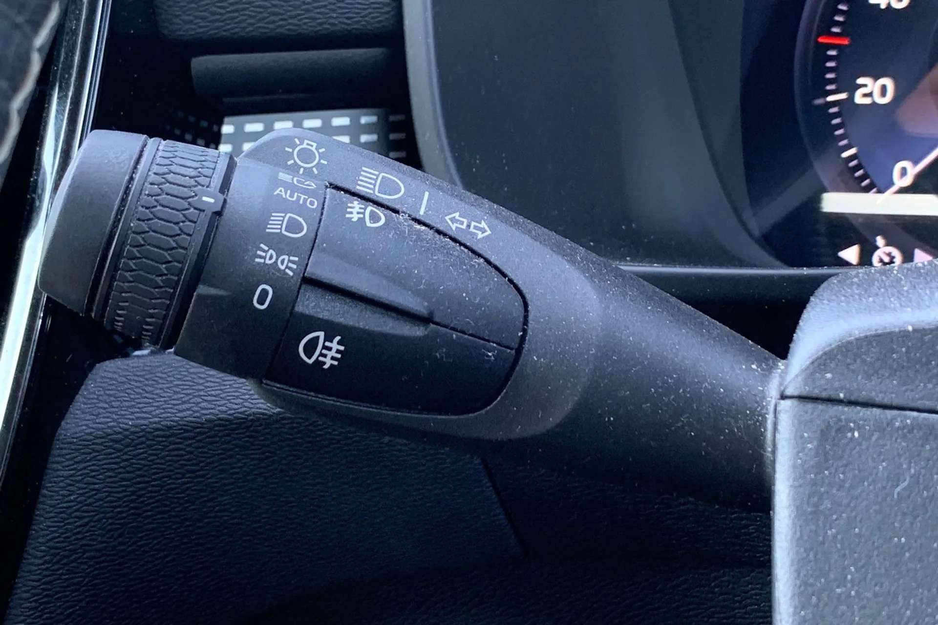 2021 VOLVO XC40 2021 VOLVO XC40
