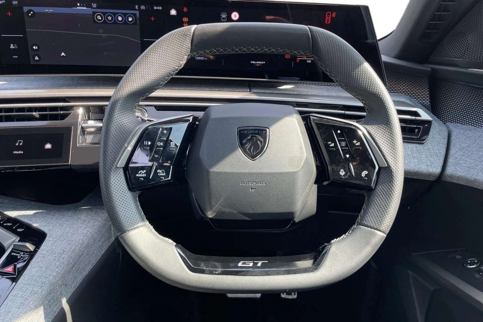2025 PEUGEOT 3008 2025 PEUGEOT 3008