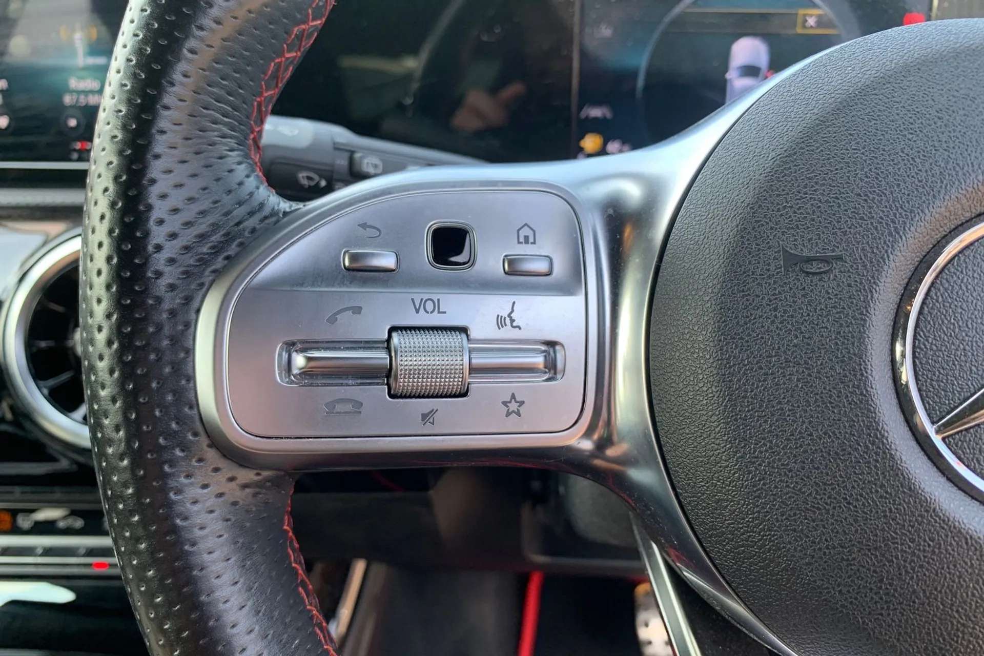 2021 MERCEDES-BENZ A CLASS 2021 MERCEDES-BENZ A CLASS