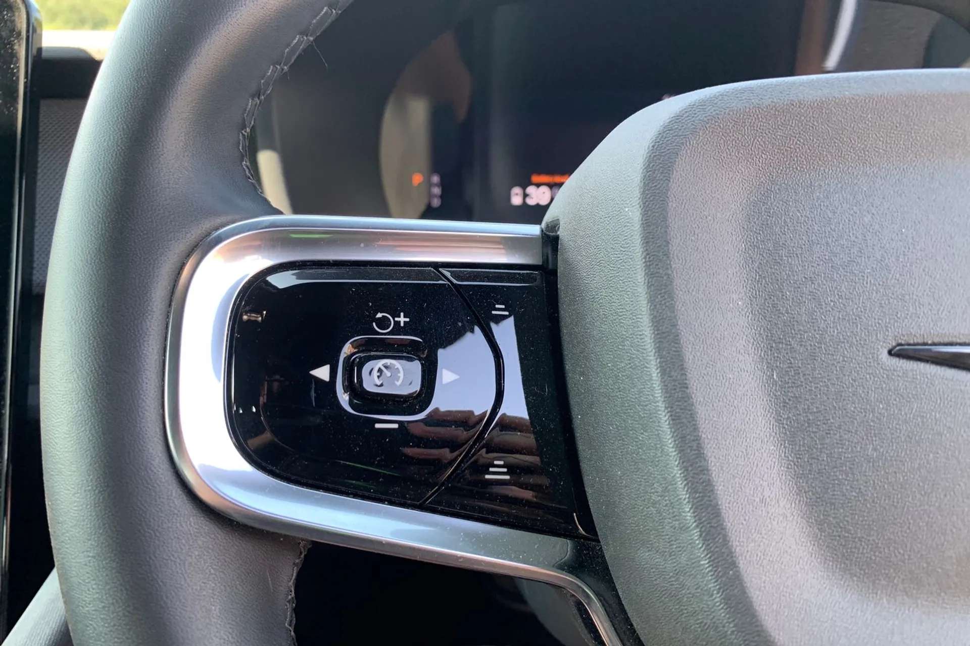 2023 POLESTAR 2 2023 POLESTAR 2