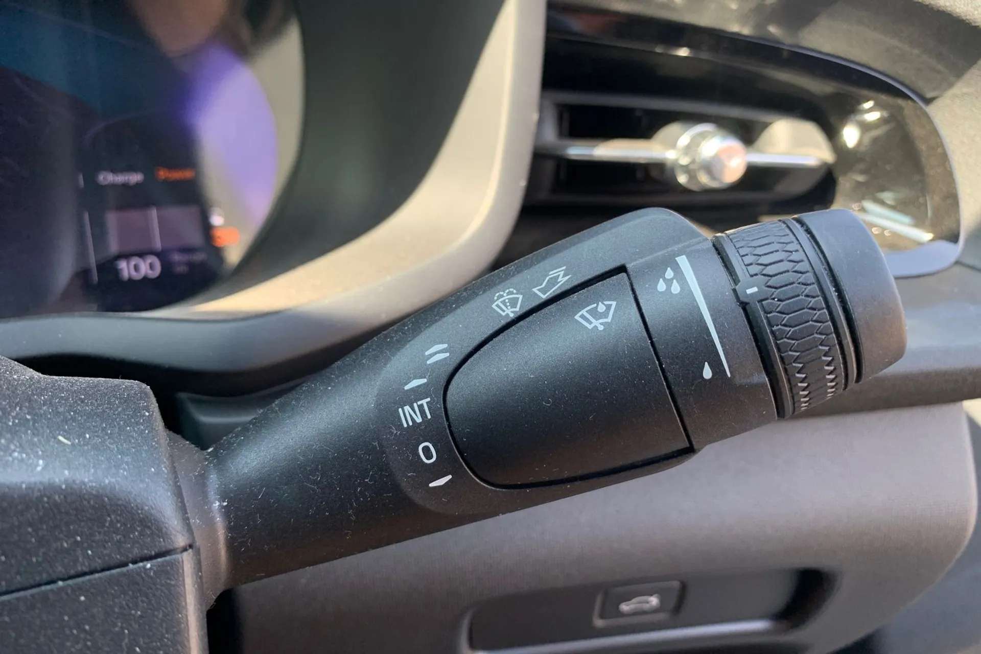 2023 POLESTAR 2 2023 POLESTAR 2