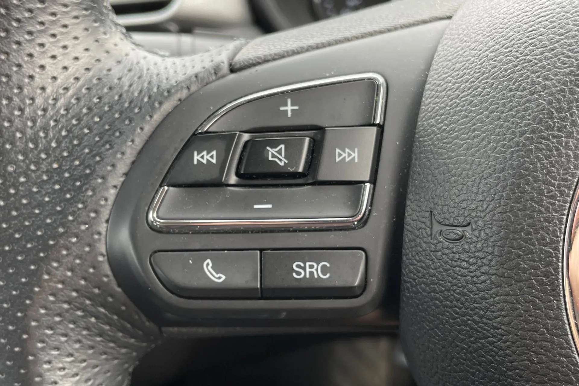 2022 MG MOTOR UK MG5 2022 MG MOTOR UK MG5