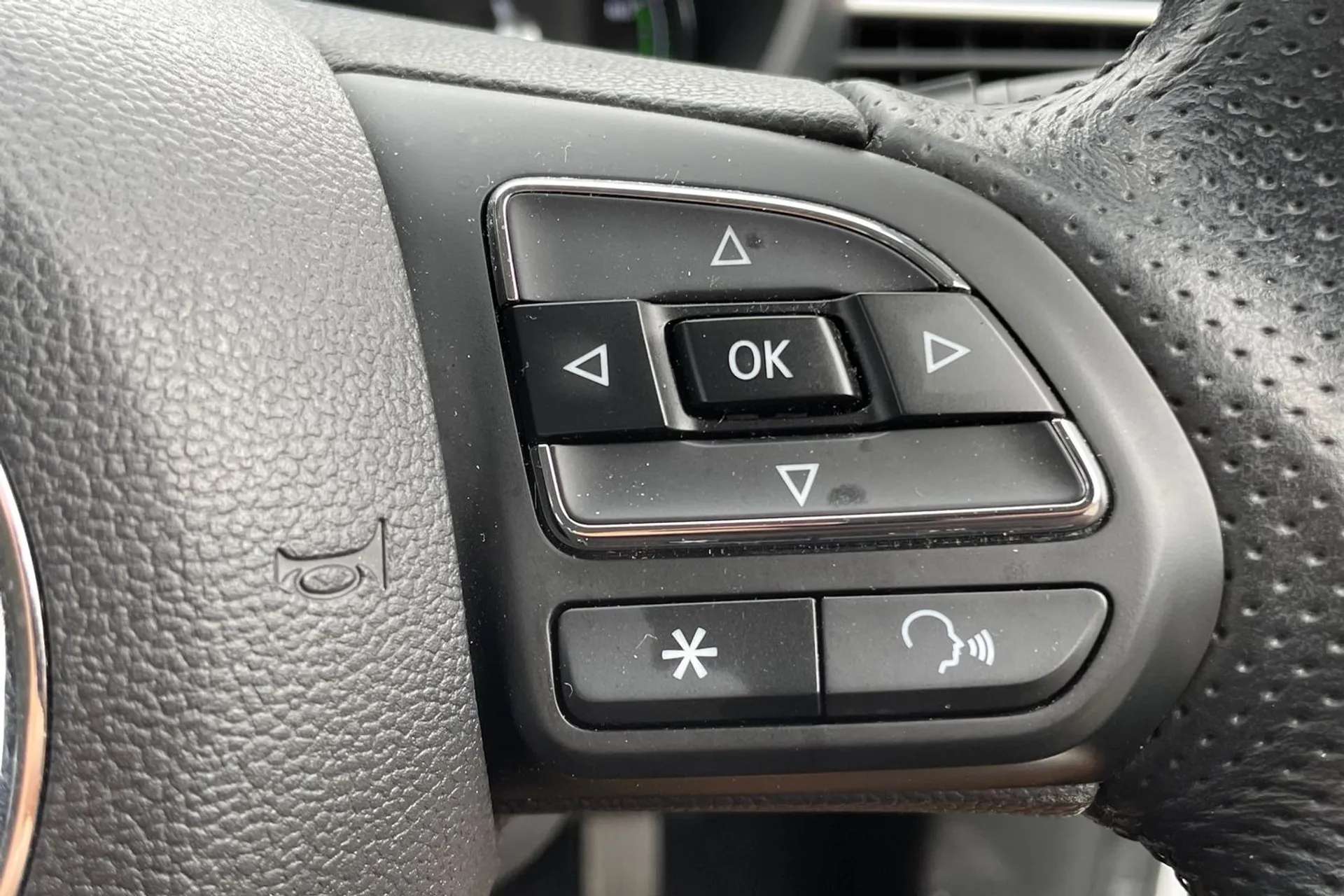 2022 MG MOTOR UK MG5 2022 MG MOTOR UK MG5