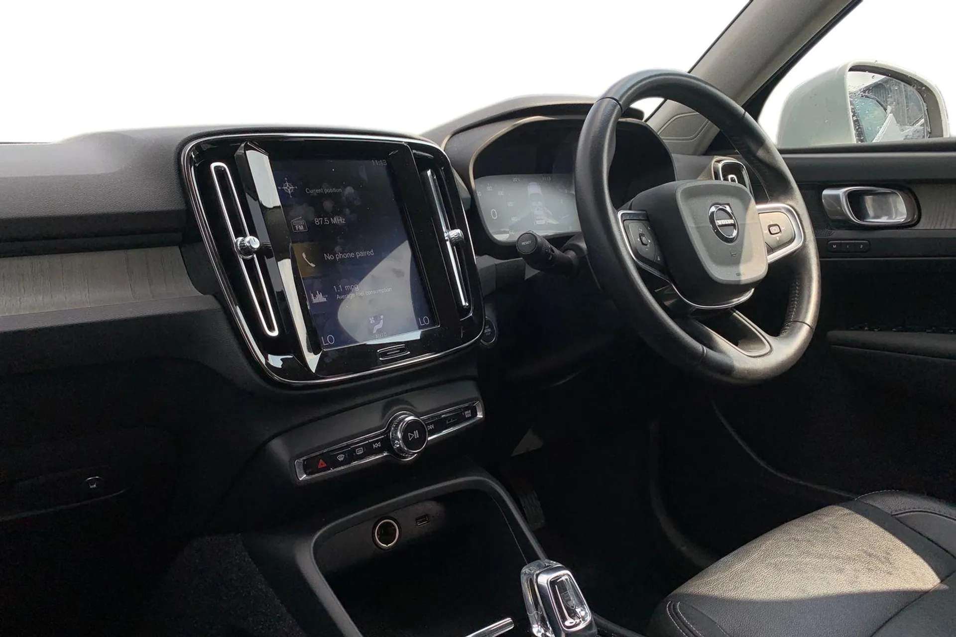 2019 VOLVO XC40 2019 VOLVO XC40